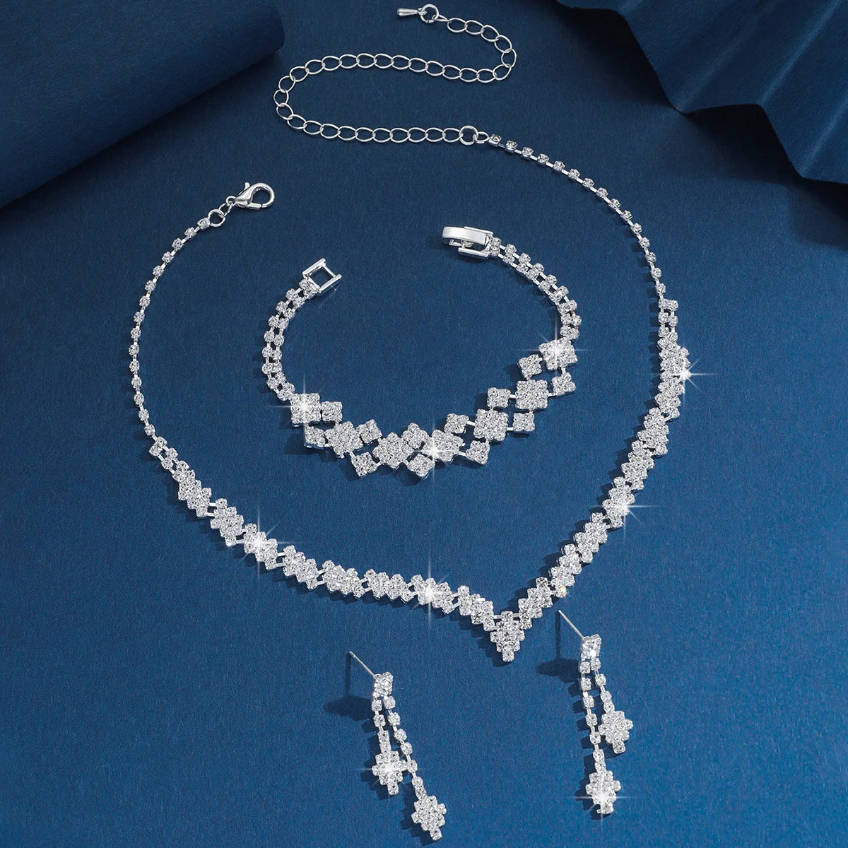 New bride necklace accessory women's neckpiece export European and American two-piece set of rhinestone jewelry set