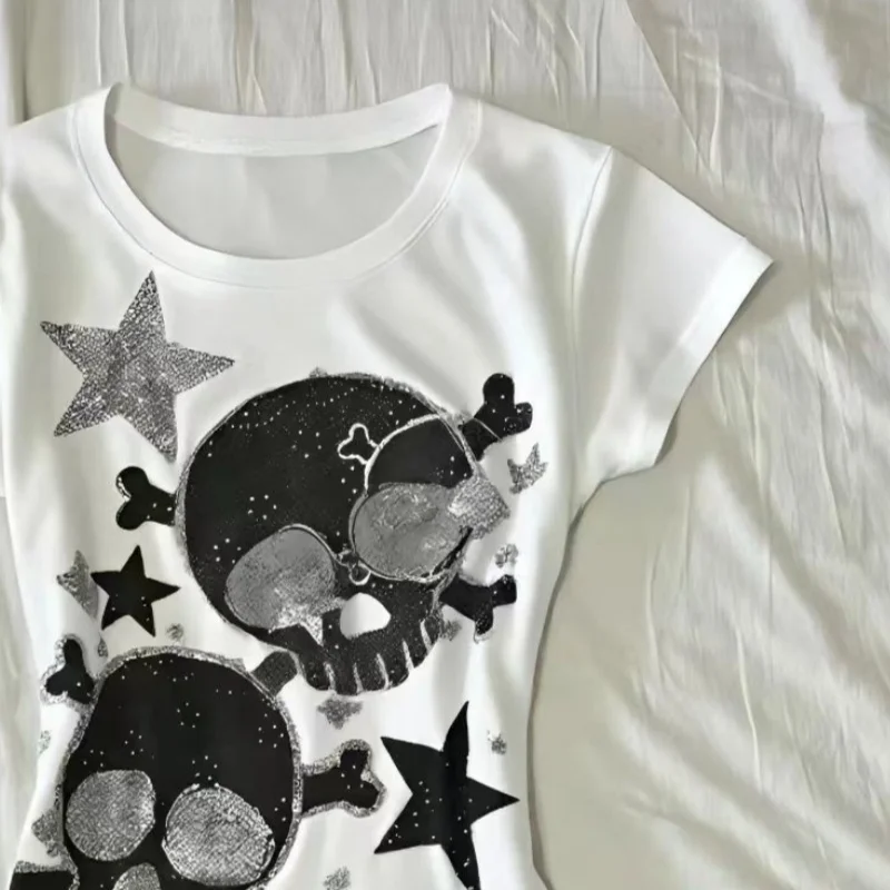 Japanese Y2k Women's Tee 2000s Hottie Clothes White Tops Star Skull Graphic Print T Shirts Goth Emo Punk Aesthetics Chic T-shirt