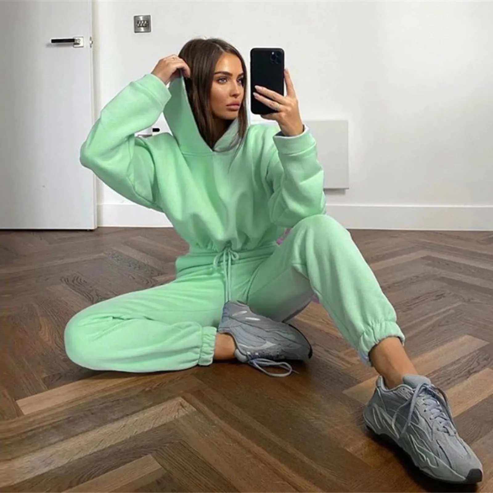 Women's Long-Sleeved Sports Suit, Casual Waist Wear Fashion Trend Two-Piece Set