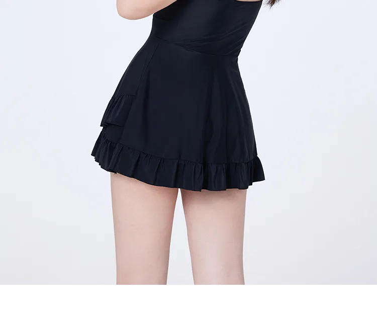 New Plus Size Swimsuit for Women Conservative and Slightly Chubby Butterfly Style Popular Slimming Swimsuit Fashion Long Sleeved