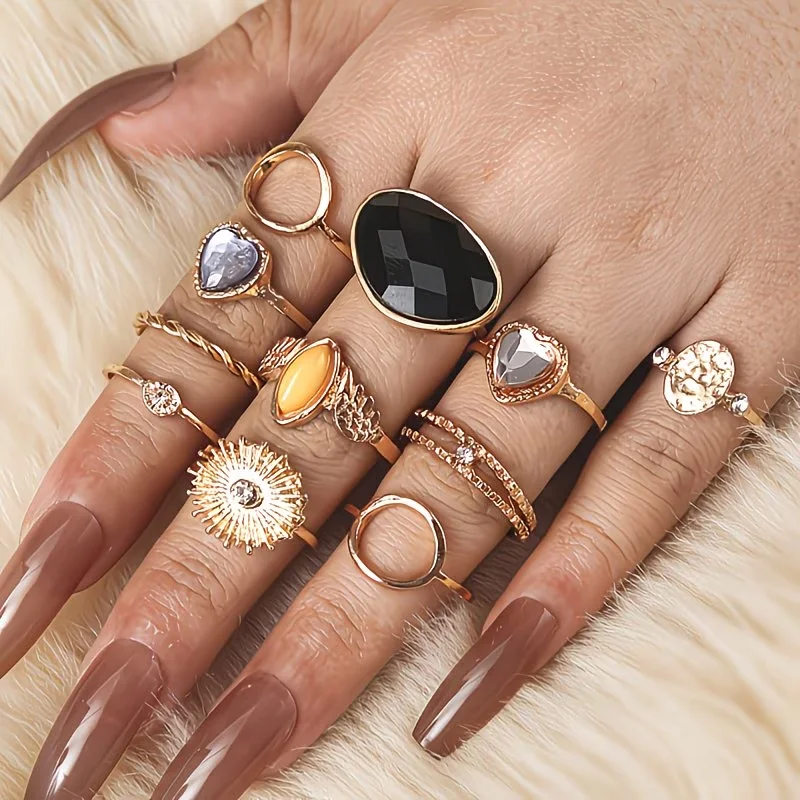 30/50/100Pcs Fashion Retro Women Rings Bohemian Unique Hollow Design Mix Style Daily Wear Anniversaries Jewelry Gift Accessories