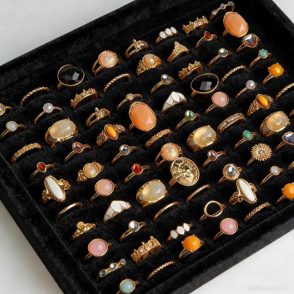 30/50/100Pcs Fashion Retro Women Rings Bohemian Unique Hollow Design Mix Style Daily Wear Anniversaries Jewelry Gift Accessories