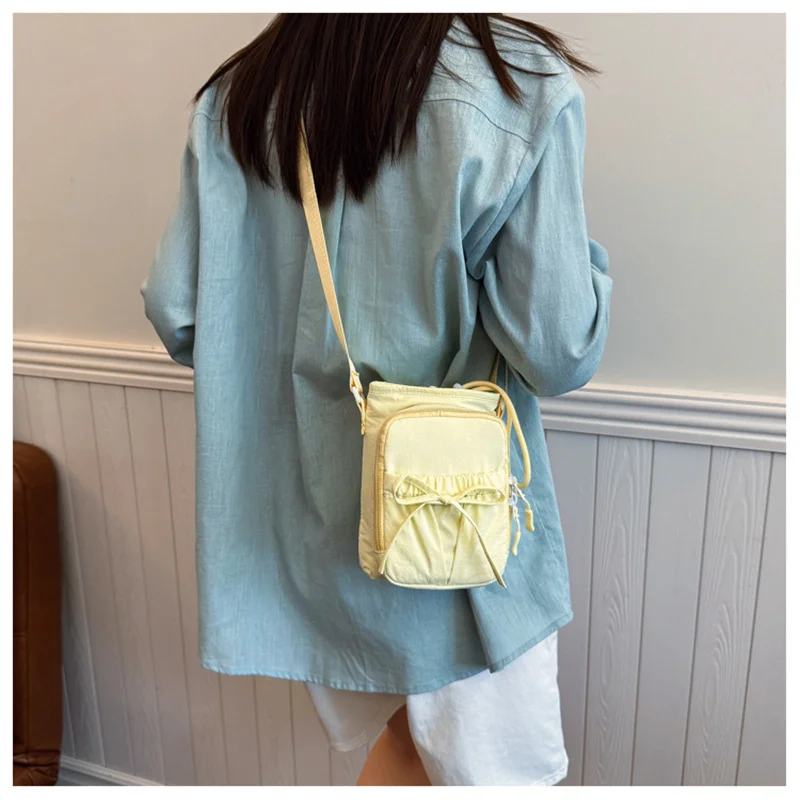 Outdoor Women's Small Bowknot Crossbody Bag Knot Mobile Phone Pouch Single Shoulder Bag Commuting Thermal Water Bottle Bag