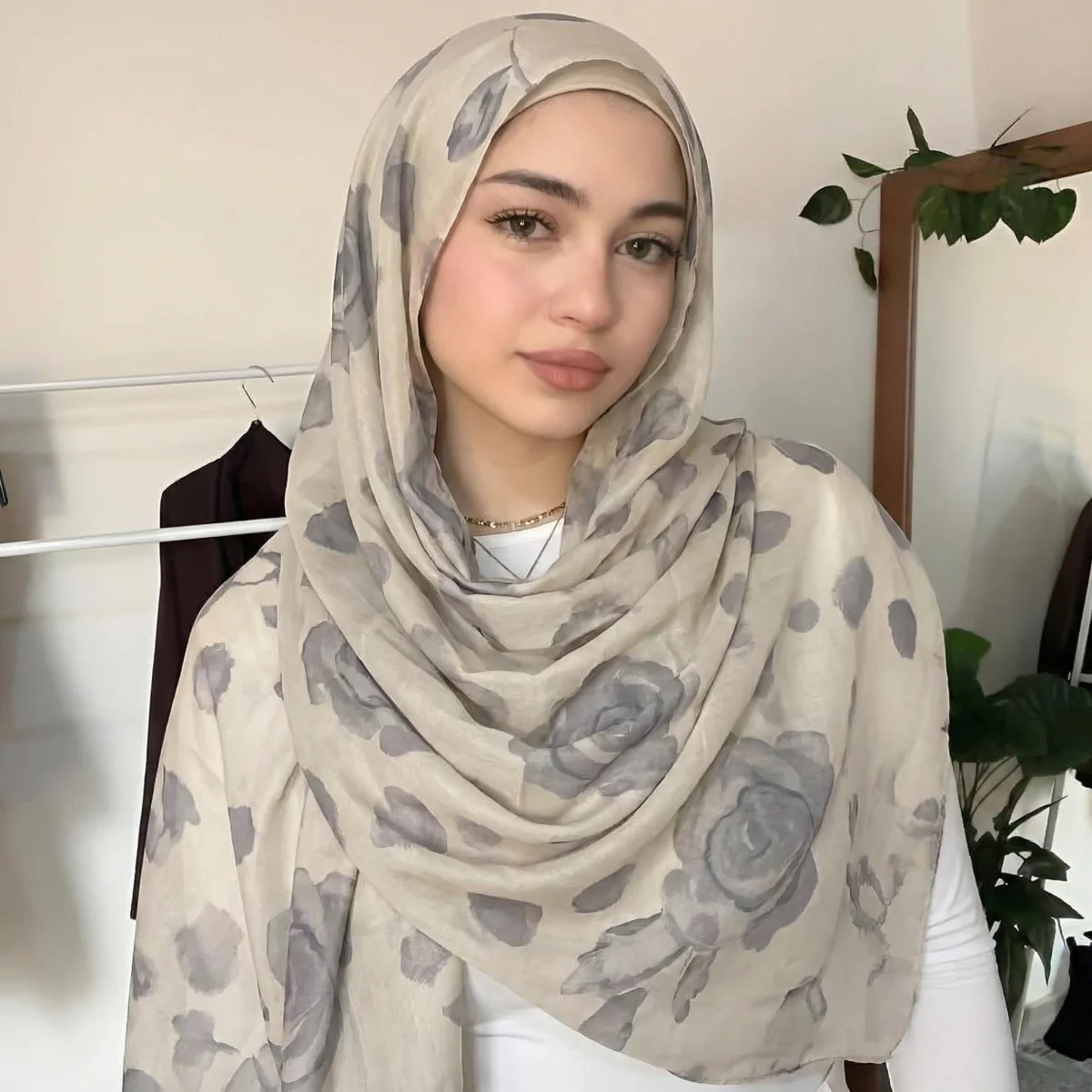 New Design Printed Hijabs Premium Watercolor Women Headscarf Soft Scarf Shawl Suitable For Daily Abaya Accessories Women Veil