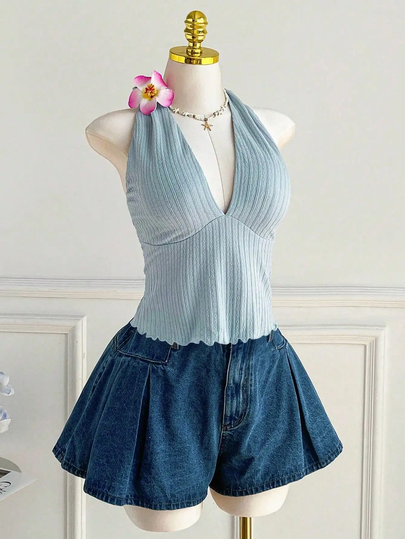 Plus Size Women's Ribbed Halter Cami Top V Neck Back Tie Bow Sleeveless Solid Crop Tank Top