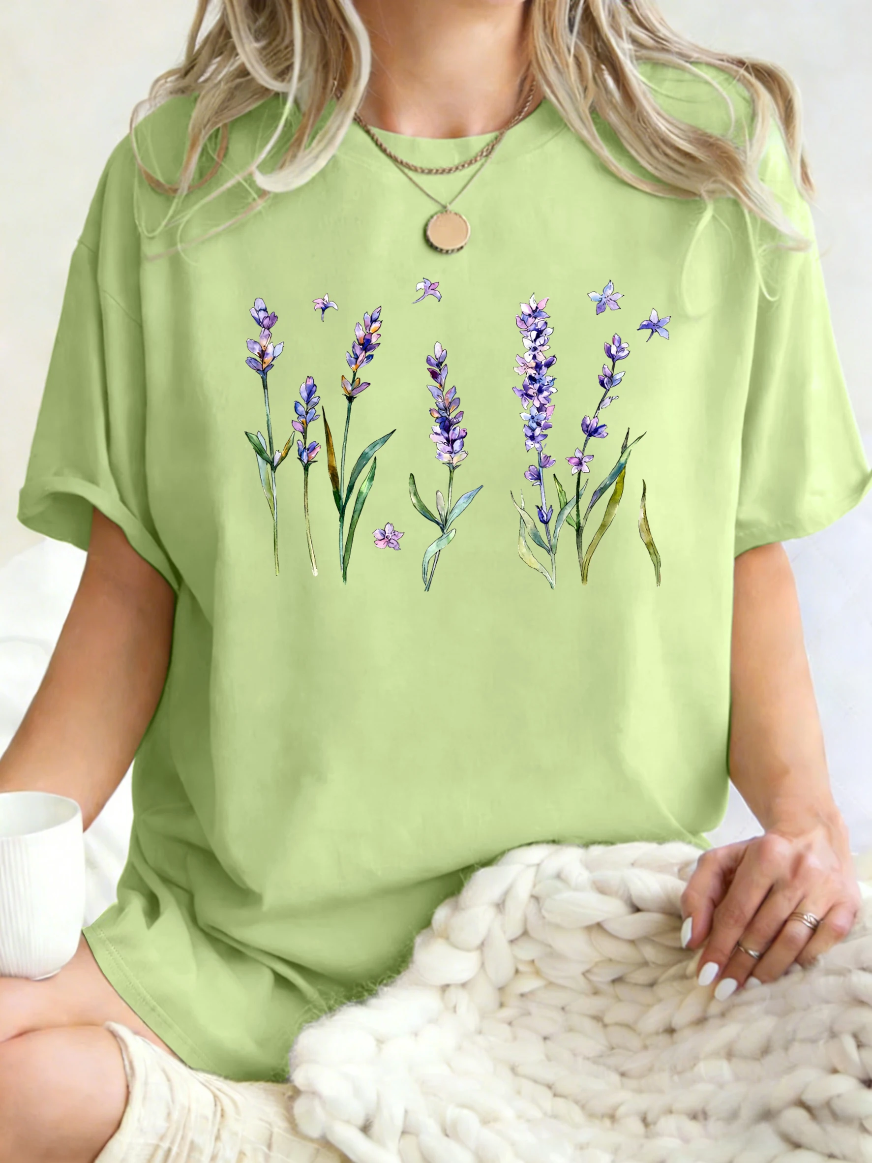 Fresh Lavender Flowers Printed Womens T-Shirt Hip Hop Crewneck Clothes Breathable Cotton T Shirt Oversized Summer Streetwear