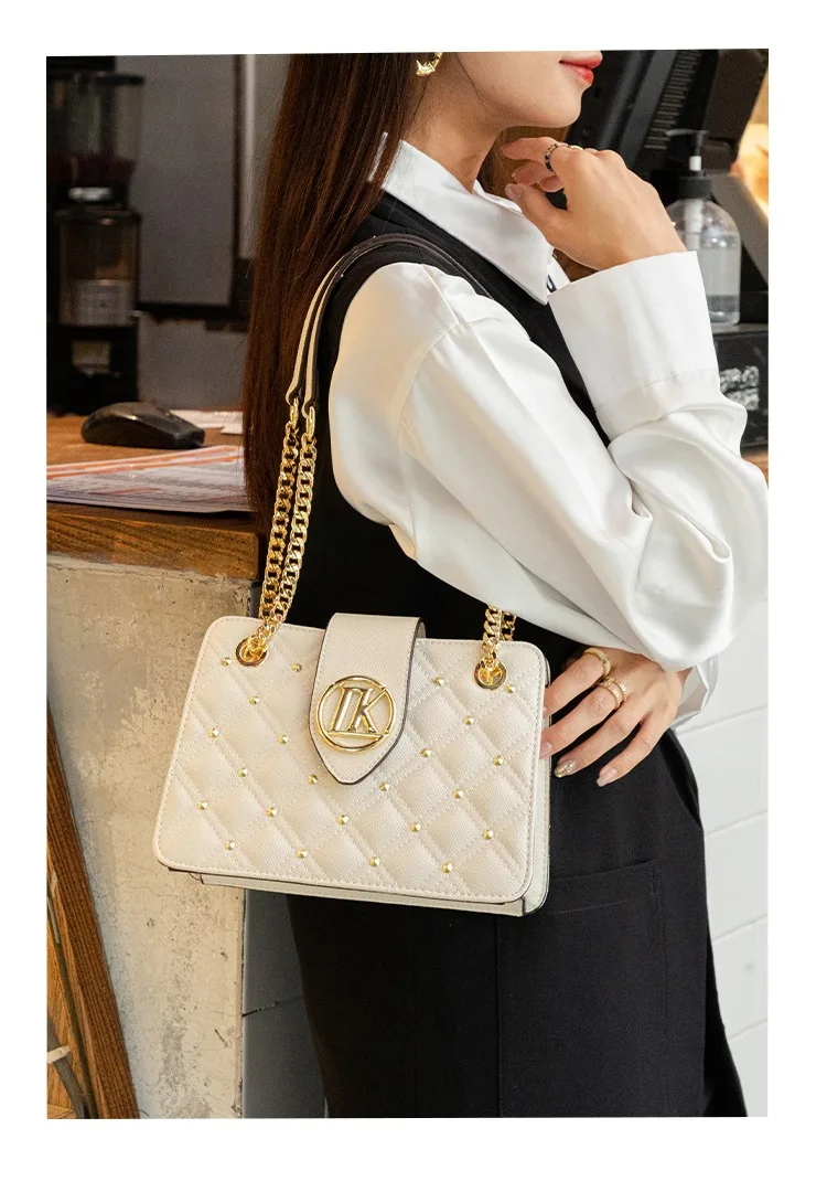Shoulder Bag, Women's Bag, 2026 New Fashionable Diamond Grid Chain Bag, Crossbody Tote Bag