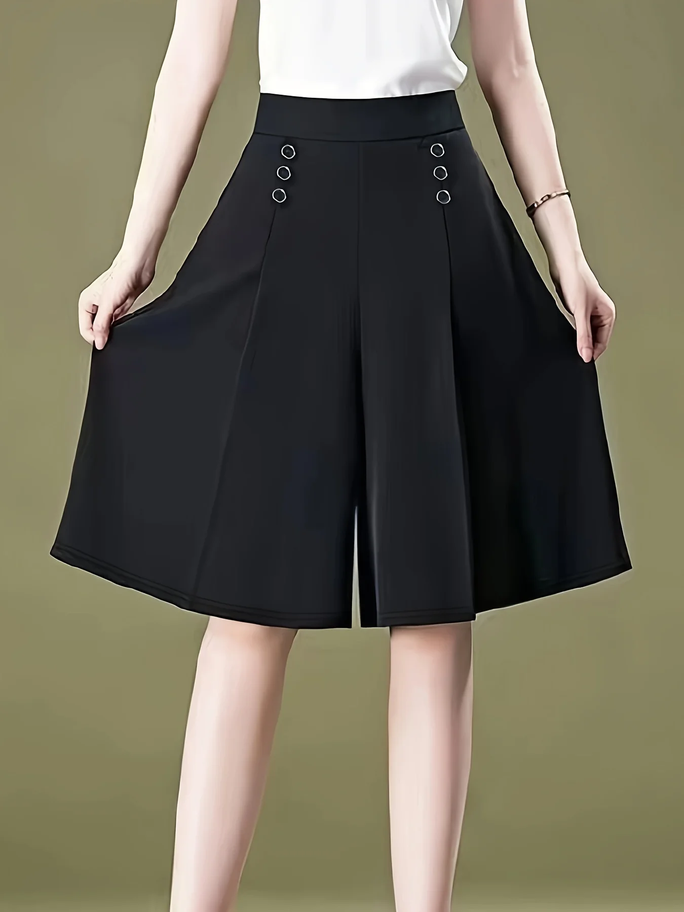 Women's Elegant High Waist Wide Leg Culottes, Casual Pleated Knee-Length Skirt Shorts with Decorative Buttons, Formal Office Wea