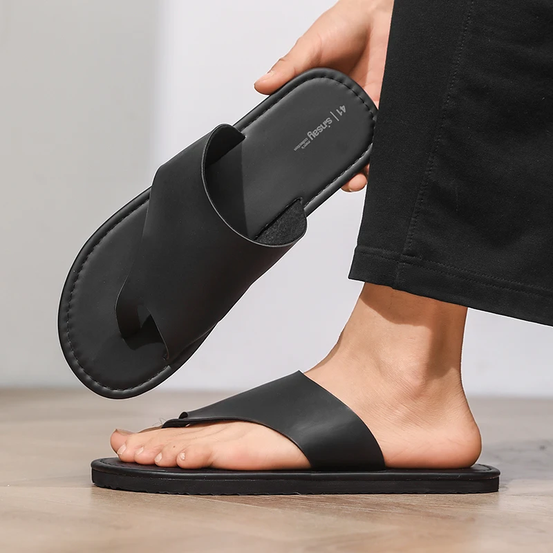High Quality Mens Slippers Fashion Flip Flops Leather Breathable Sandals Non-slip Casual Footwear Lightweight Clogs Roman Flats