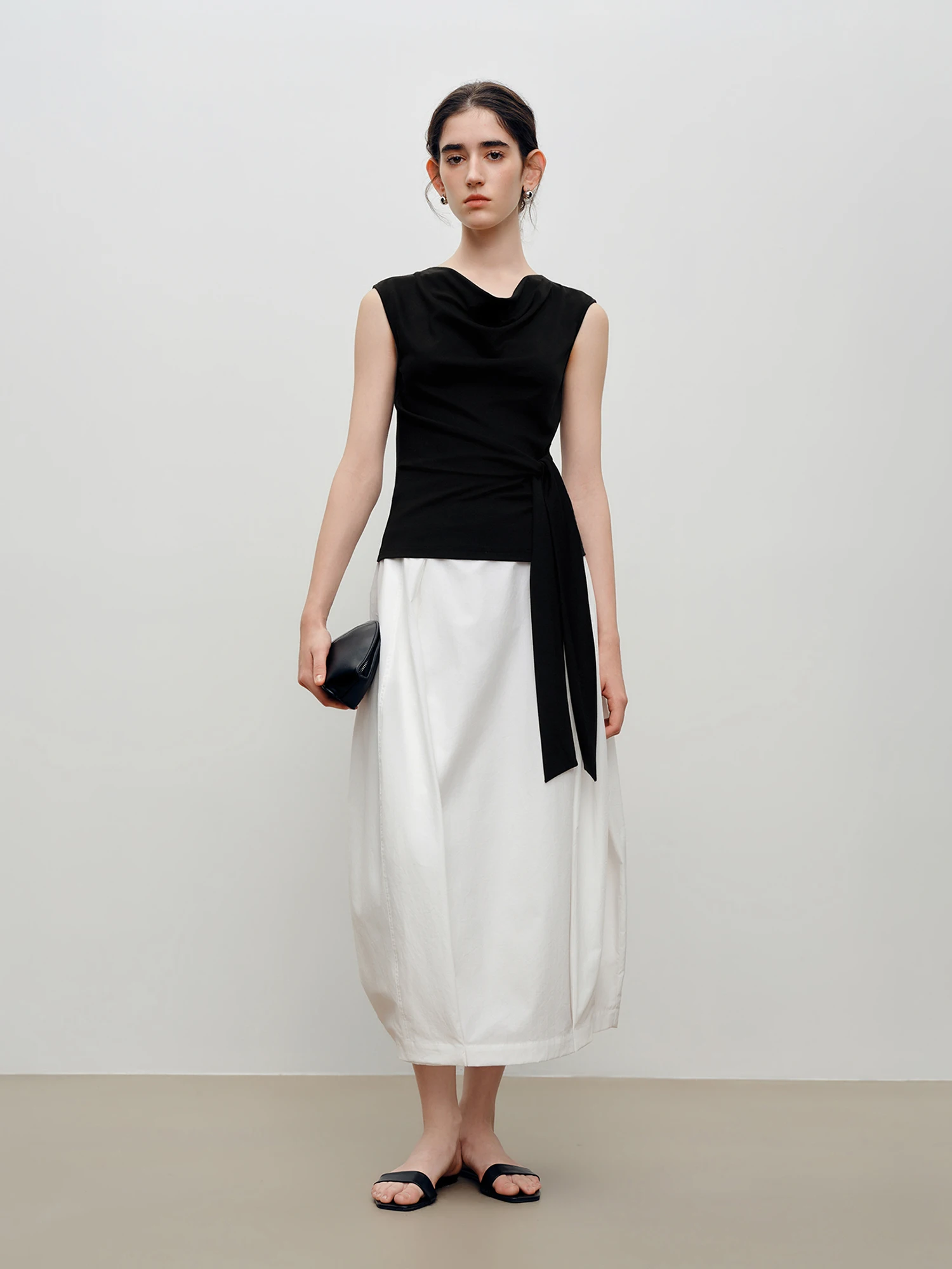 ZIQIAO 2026 Summer Women's Draped Neck Sleeveless Knit Top - Elegant Textured Design Casual Blouse for Daily and Summer Wear