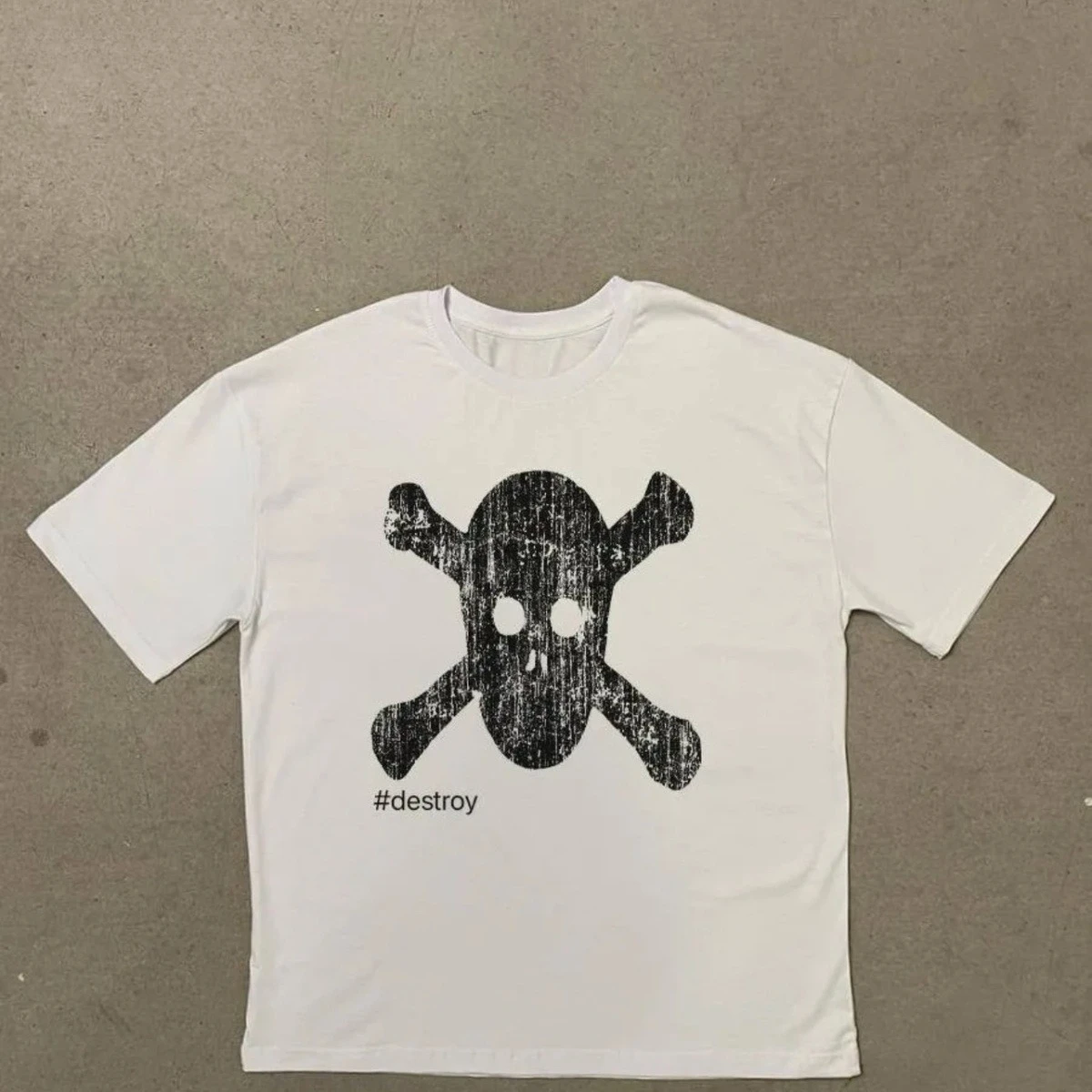 Summer Cotton New Style T-shirt, Loose and Cartoon-printed, Fashionable and Casual Short-sleeved Top