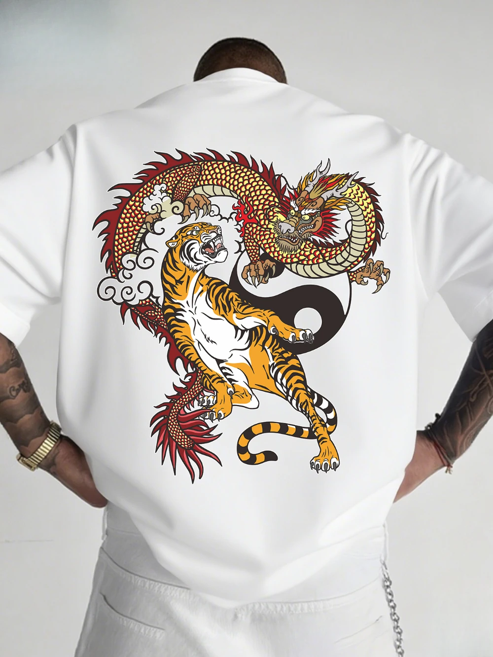 Men's T-Shirt with "Dragon and Tiger" Heat Transfer Print Round Neck Machine Washable Urban Fashion Trendy Top