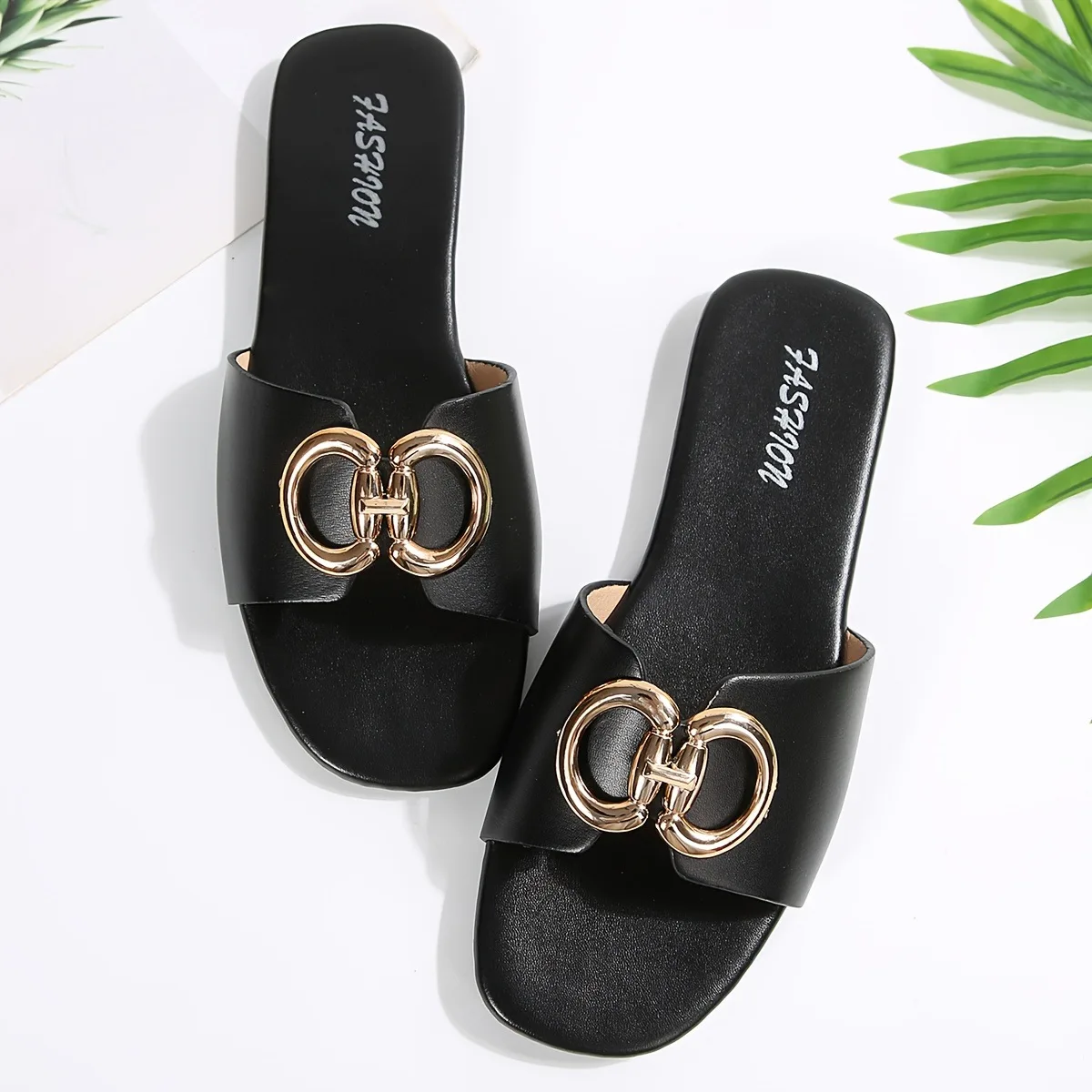 Women's Sandals, Women's Shoes, New Foreign Trade Fashion Slippers, Versatile Solid Color Decorative Square-Toed Women's Slippers