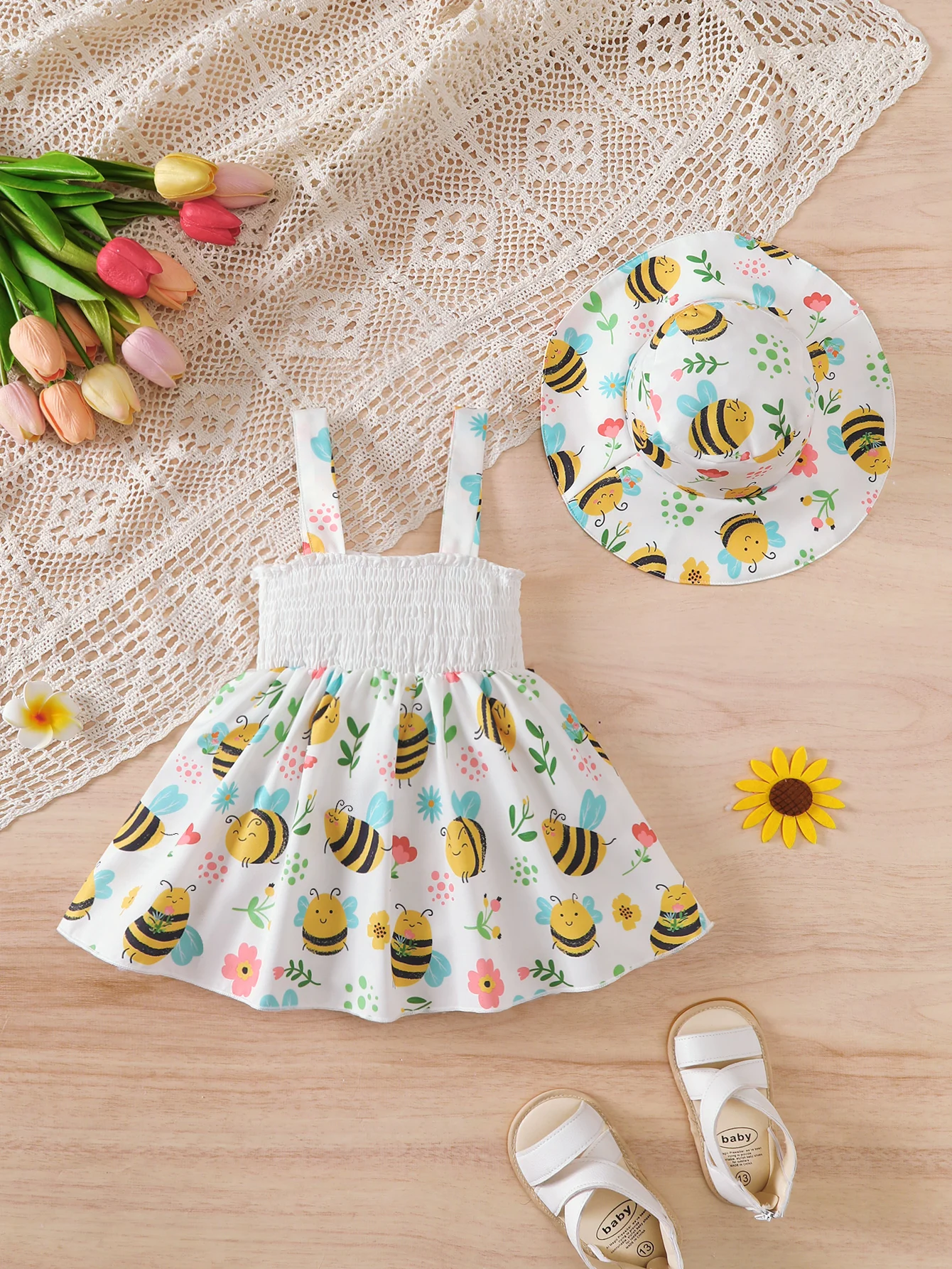 Baby Girl Dress Cartoon Bee Printed Strap Dress+Hat 2Pcs/Set 0-3 Year Old Cute Baby Girl Summer Dress Set Baby Clothing