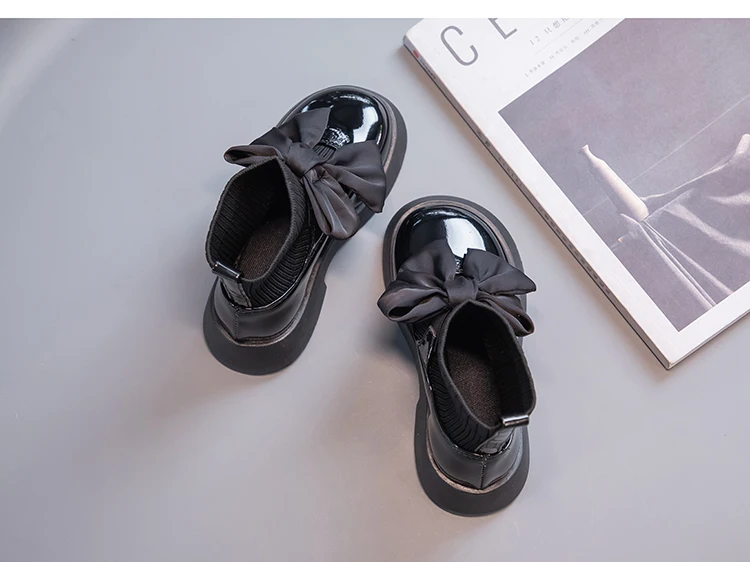 Girls Sock Boots Kids Ankle Boots Non-slip Fashion Bow Elegant Glossy UK Uniform Child School Shoes Casual Socks Boots Princess