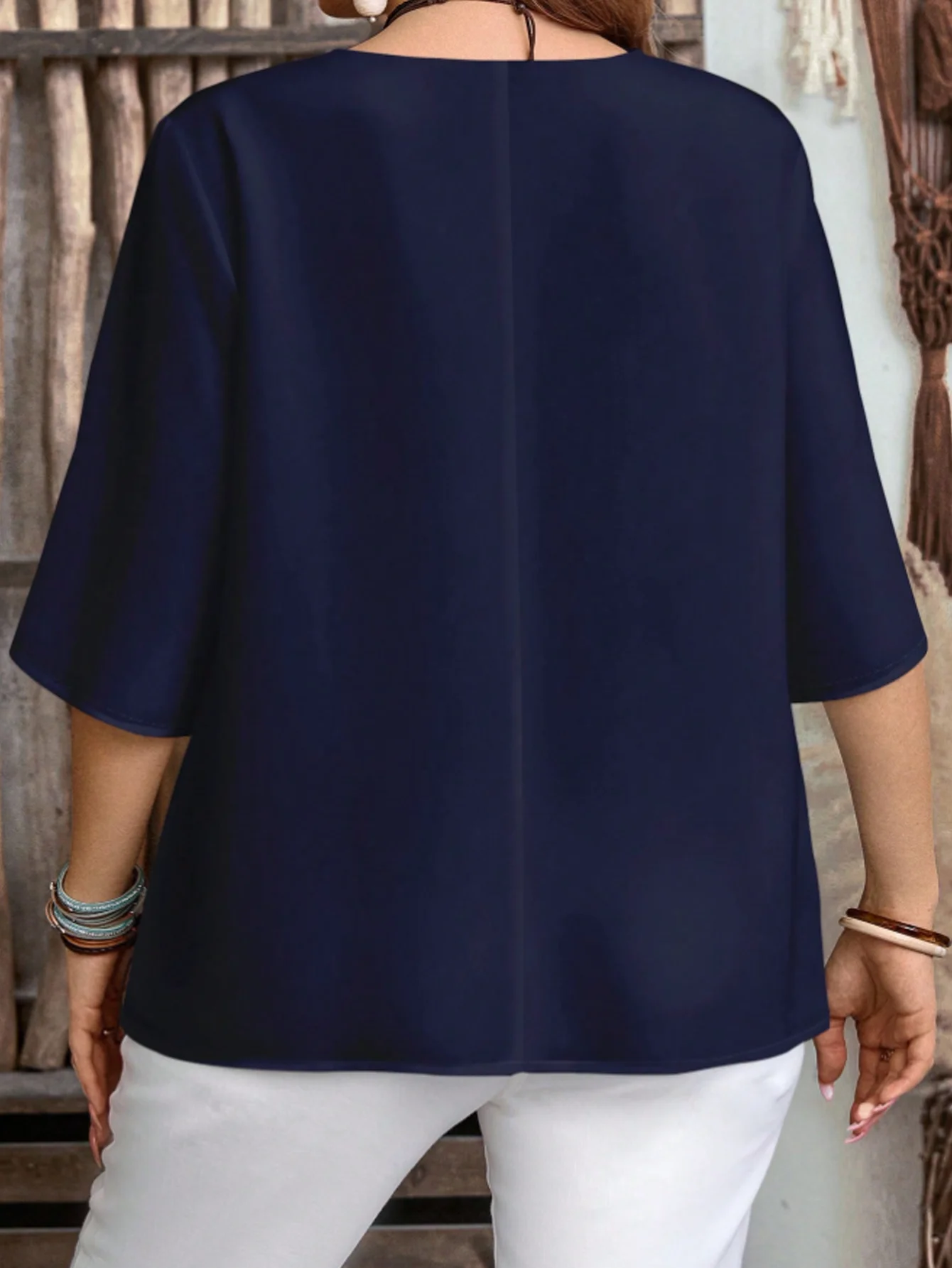 Plus Size Women's Casual Simple Shirt, Suitable for Spring, Summer, Autumn, and Valentine's Day, Solid Color V-Neck Top