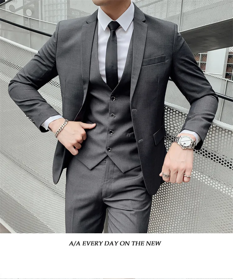 Solid Color Suit Men's Fashionable Gentleman Business Banquet Korean-style Formal Dress Casual Wedding (Blazer+Vest+Trousers)