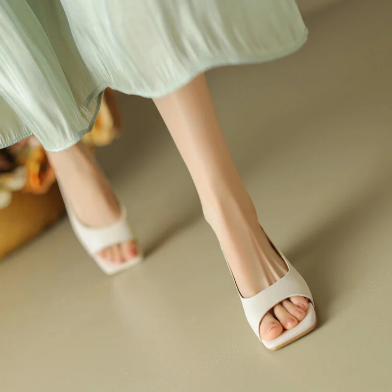 Women's Open-Toe Sandals Square-Toe Low-Heel Comfort Slip-On Dress Shoes PU Leather Ideal for summer office wear and commuting.