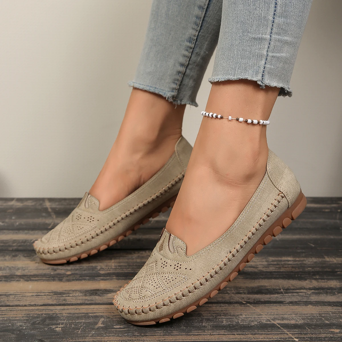 goreyodoly Women Slip On Loafers Wide Fit Comfortable Flats Lightweight Breathable Shoe Perforated Embroidery Print Leather Look