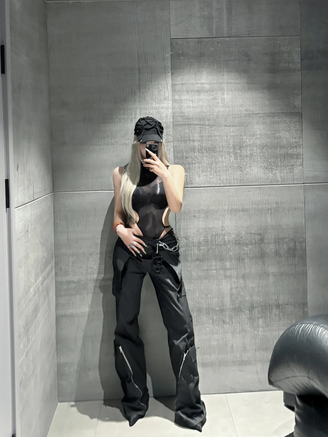 2026 Summer Fashion New Spicy Girl Tight Hollow Design Jumpsuit Slim Fit Hanging Neck Exposed Back Sexy Base Outfit