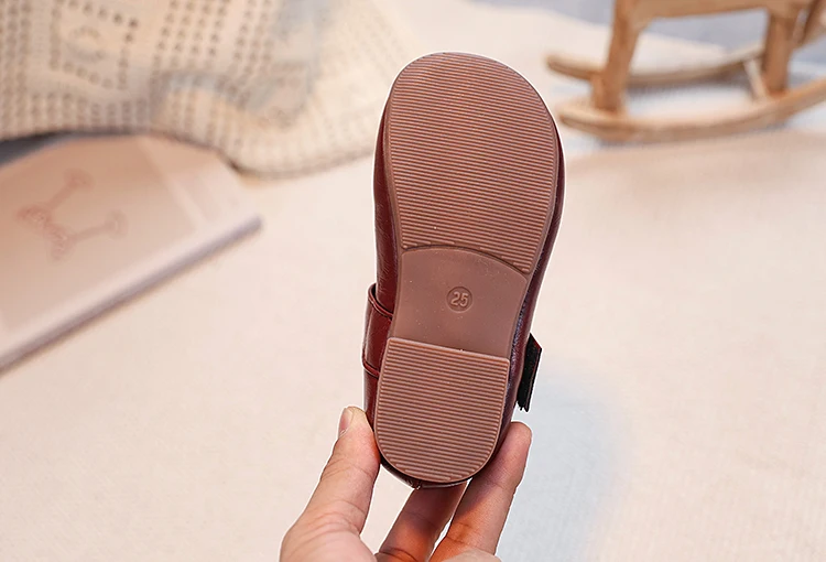 Girls Leather Shoes for Toddlers 2026 New Autumn Students Ballet Flats Soft Sole Simple Princess Kids School Dance Party Flats