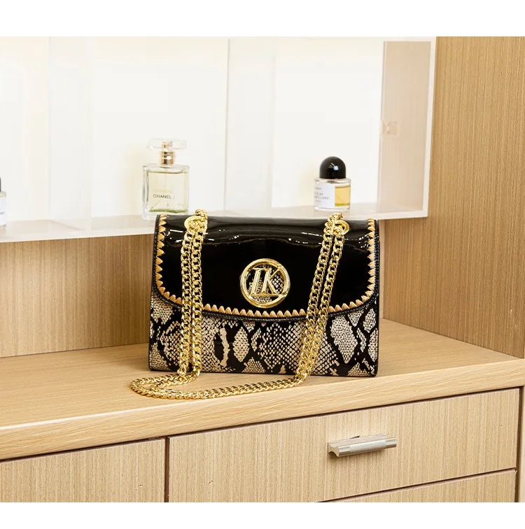 LK Manufacturer Direct Sale Fashion Versatile High-End Snake Print Glossy Leather Single Shoulder Crossbody Chain Bag