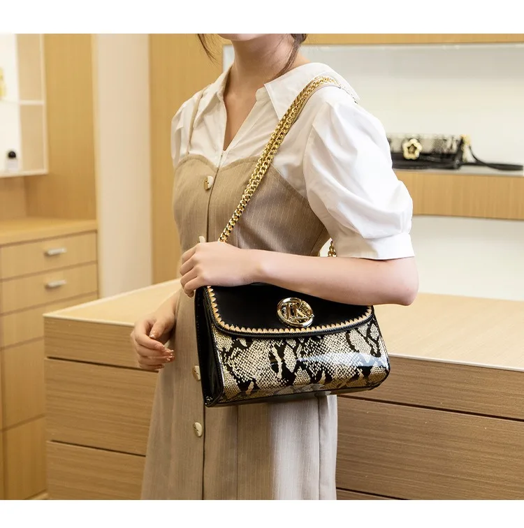 LK Manufacturer Direct Sale Fashion Versatile High-End Snake Print Glossy Leather Single Shoulder Crossbody Chain Bag