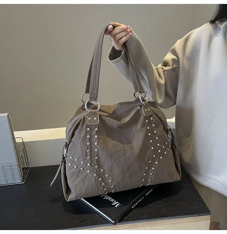 Commuter Bag Sli Autumn Trend Youth Fashionable Nylon Rivet Pure Color Bags Handbag Underarm Tote Bag Women's Large Shoulde Bag