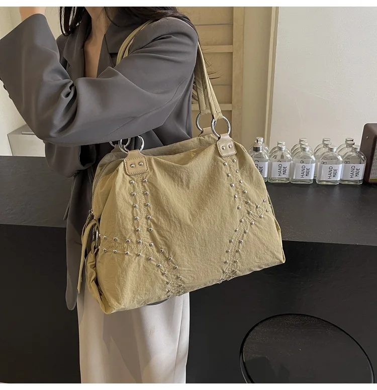 Commuter Bag Sli Autumn Trend Youth Fashionable Nylon Rivet Pure Color Bags Handbag Underarm Tote Bag Women's Large Shoulde Bag