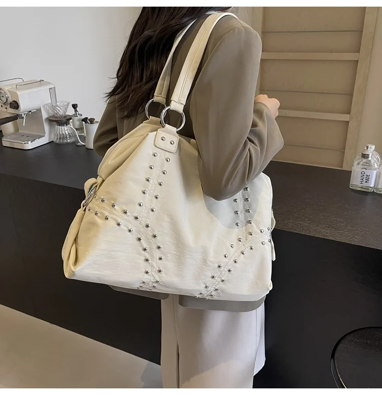 Commuter Bag Sli Autumn Trend Youth Fashionable Nylon Rivet Pure Color Bags Handbag Underarm Tote Bag Women's Large Shoulde Bag