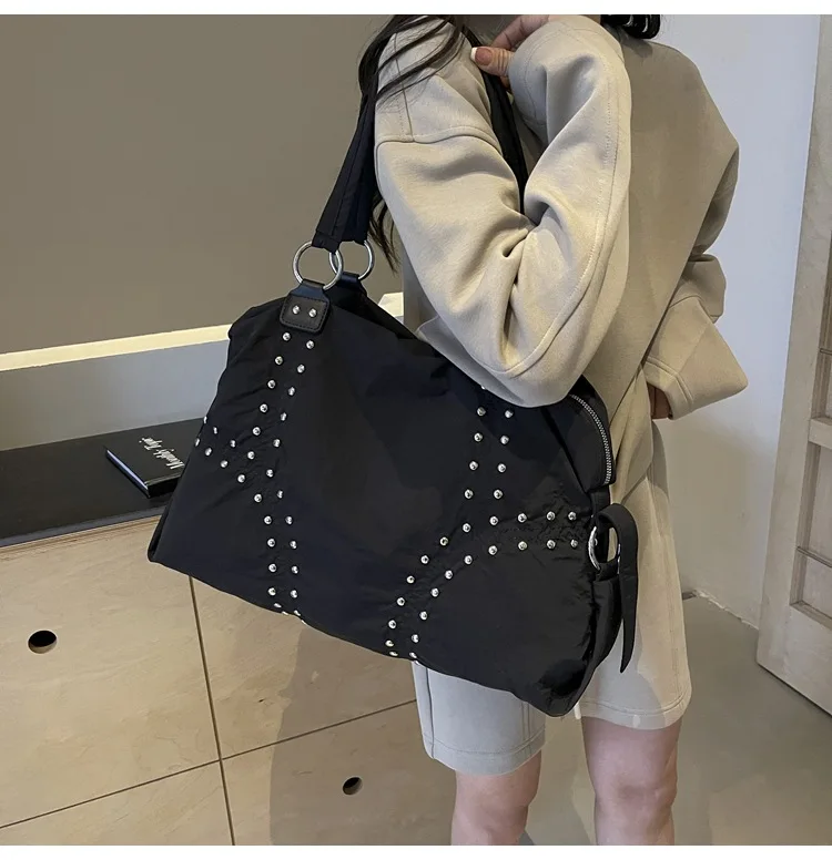 Commuter Bag Sli Autumn Trend Youth Fashionable Nylon Rivet Pure Color Bags Handbag Underarm Tote Bag Women's Large Shoulde Bag