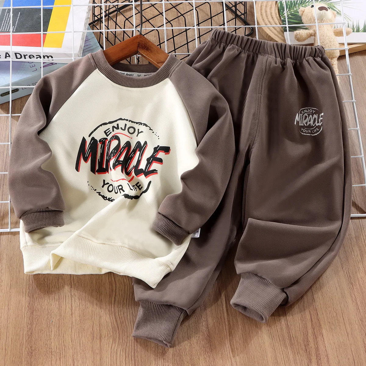 Children's Set Boys' Spring and Autumn New Korean Version Corduroy Letter Cardigan Long Sleeved Two-Piece Set