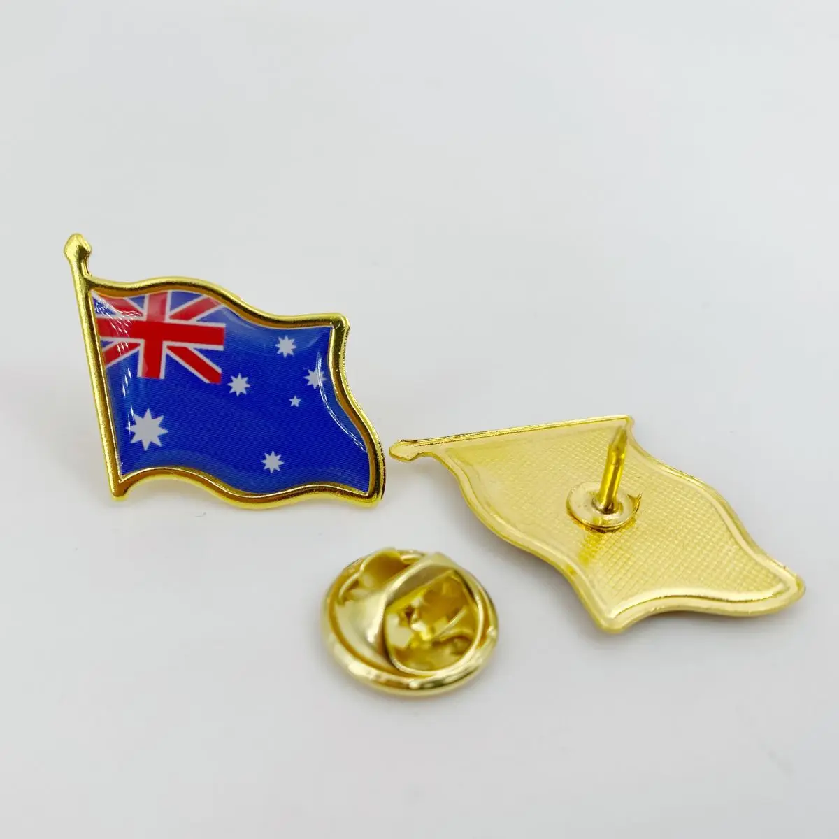 5/10/50/100 Pack Metal Australia Flag Lapel Pin Waving Australian Pins Bulk Patriotic Badge Souvenir Gifts
