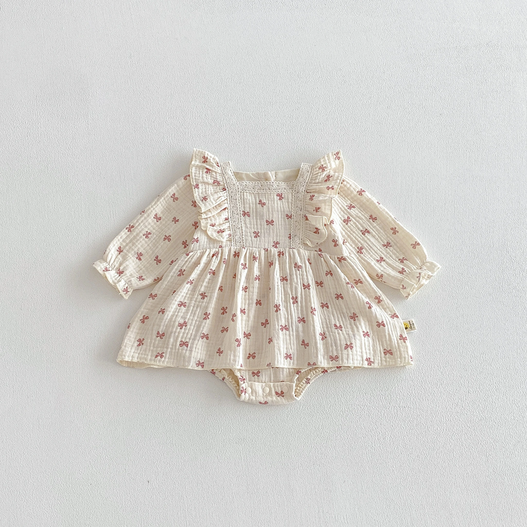 Baby Spring and Autumn Thin Diaper Cover Dress, Small Size for Girls, Princess Dress for One-Year-Old Babies
