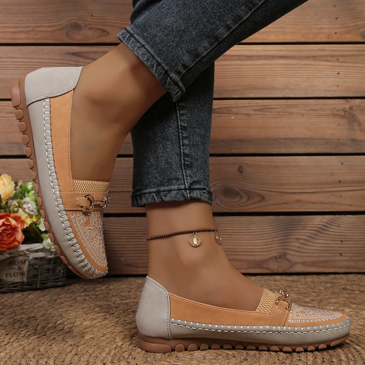 goreyodoly Women Slip On Loafers Wide Fit Comfortable Flats Lightweight Breathable Colorblock Shoes with Rhinestone Chain Detail