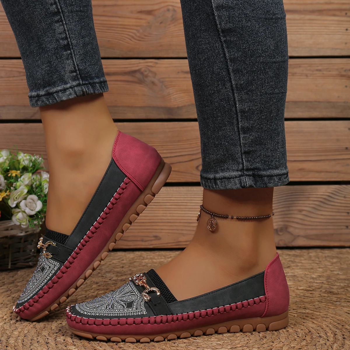 goreyodoly Women Slip On Loafers Wide Fit Comfortable Flats Lightweight Breathable Colorblock Shoes with Rhinestone Chain Detail