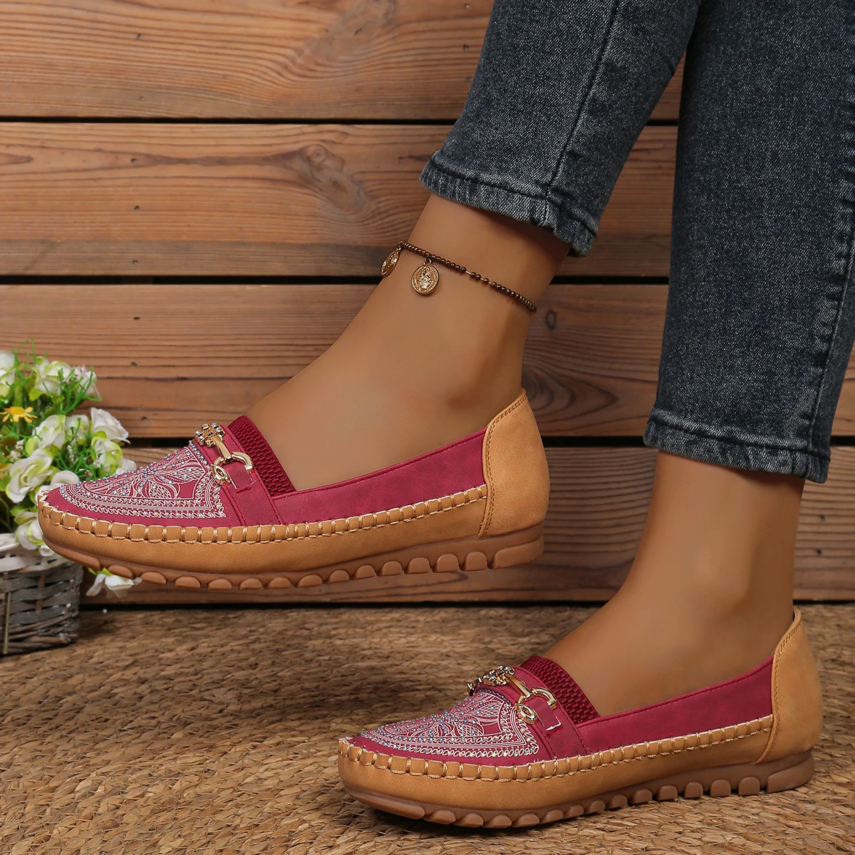 goreyodoly Women Slip On Loafers Wide Fit Comfortable Flats Lightweight Breathable Colorblock Shoes with Rhinestone Chain Detail