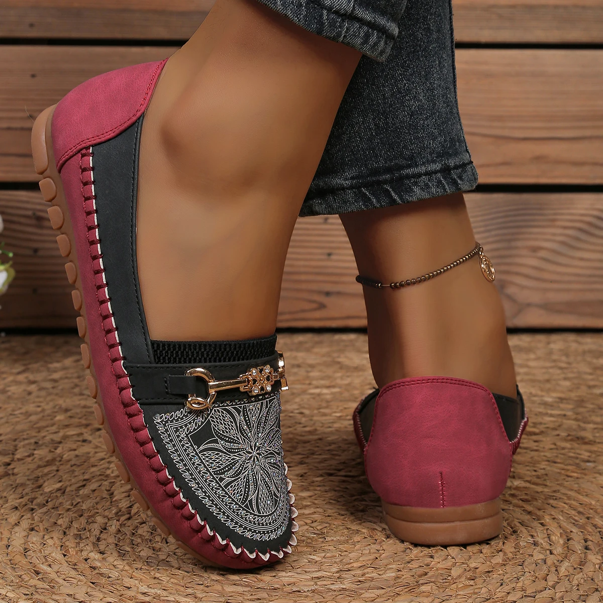 goreyodoly Women Slip On Loafers Wide Fit Comfortable Flats Lightweight Breathable Colorblock Shoes with Rhinestone Chain Detail