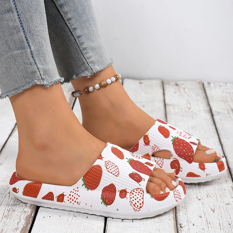 Pink Strawberry Summer Beach Slippers Women 2026 Soft Sole Eva Cloud Slides Woman Outdoor Non Slip Beach Sandals Plus Size 36-45