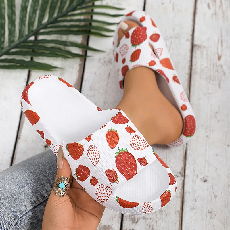 Pink Strawberry Summer Beach Slippers Women 2026 Soft Sole Eva Cloud Slides Woman Outdoor Non Slip Beach Sandals Plus Size 36-45