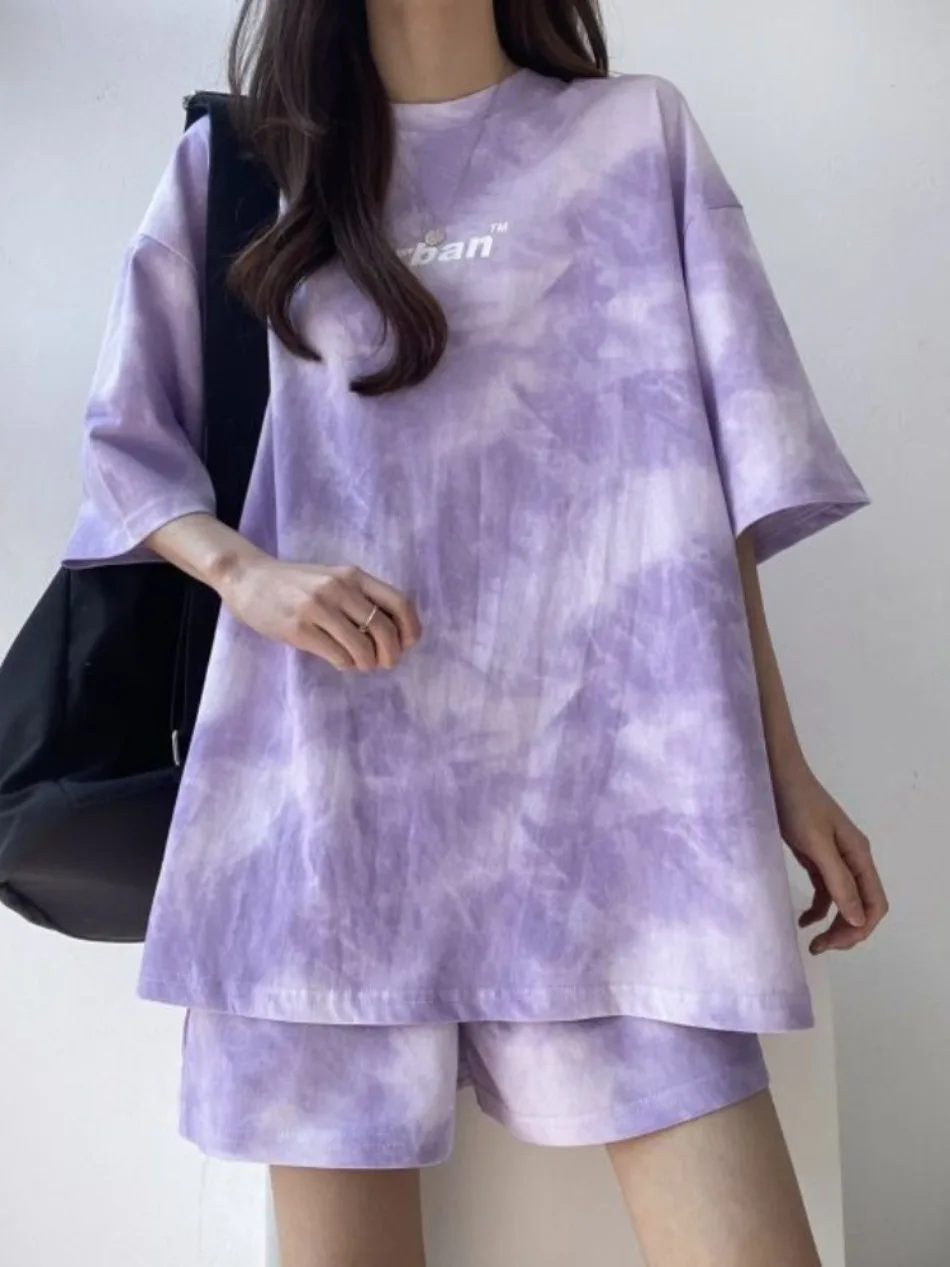 New in Summer Women's Tie Dye Workmanship Sportswear Set Short Sleeve Loose Wide Leg Shorts Casual Outfit Simple Two Piece Set