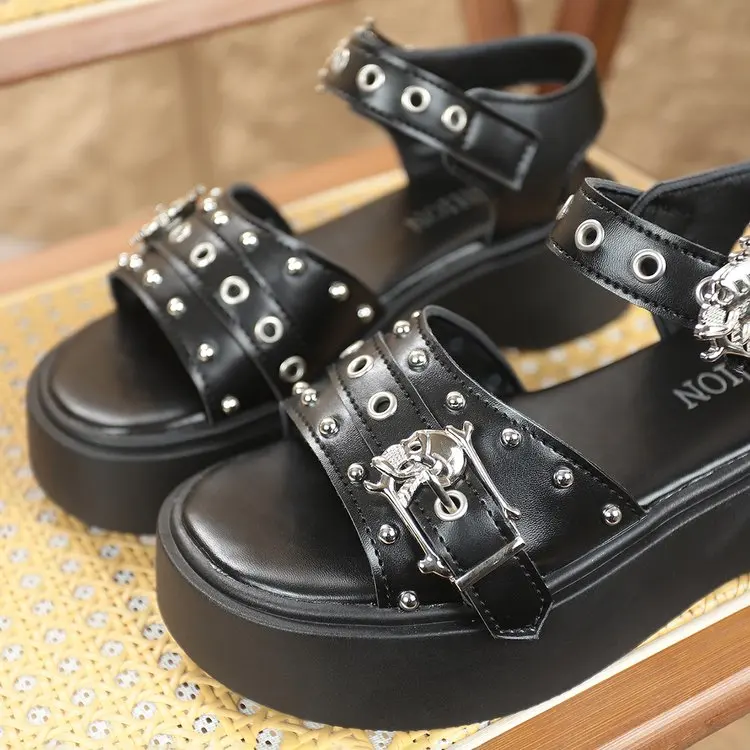 Punk Platform Women Sandals 2026 Brand New Chunky Platform Sandals Goth Chain Street Summer Women Shoes Comfy Luxury Sandals