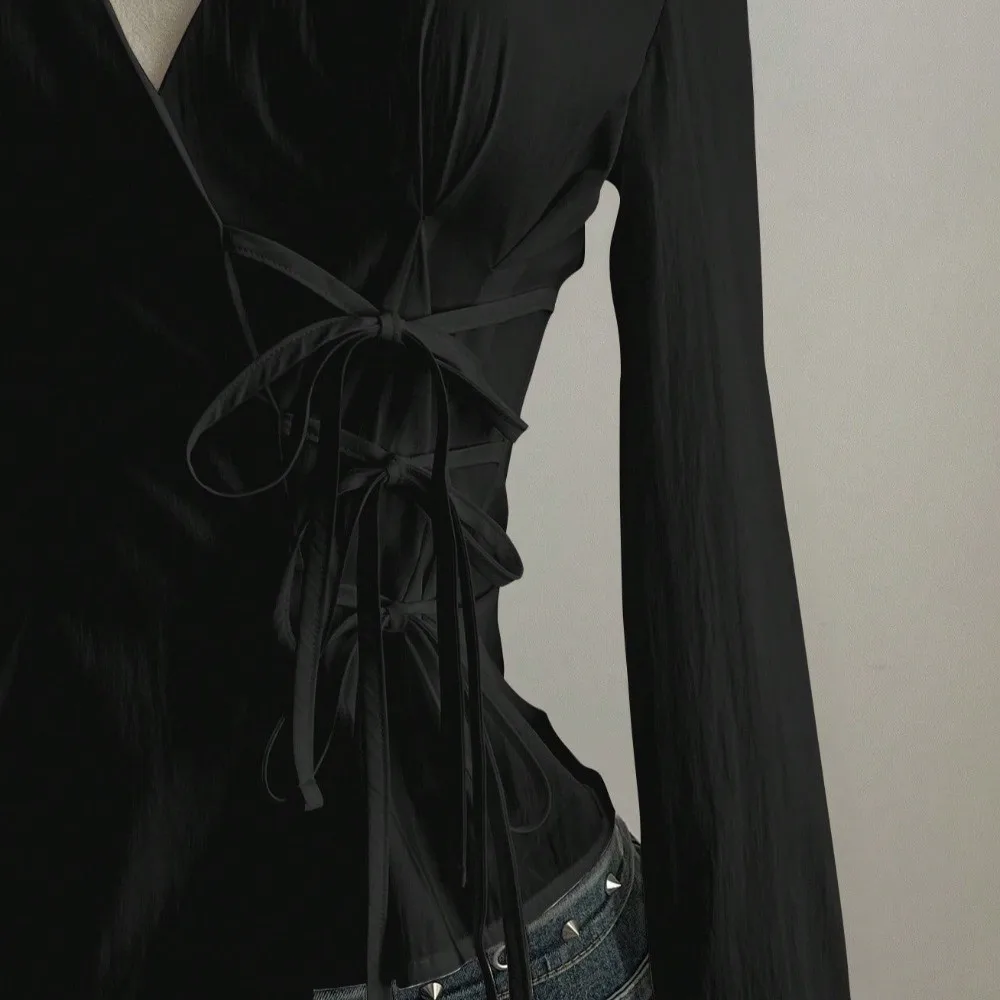 Sweet Long-sleeved Slim Fit Shirt V-neck Y2K Office Aesthetic Blouse Harajuku Waist Up Cardigan Top Lady