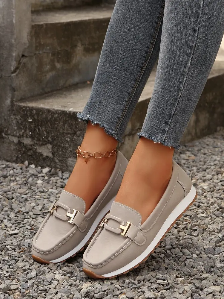 Spring New Women's Buckle Low-top Casual Shoes Fashion Round-toed Vulcanized Shoes Comfortable Slip-on Women's Flat Shoes