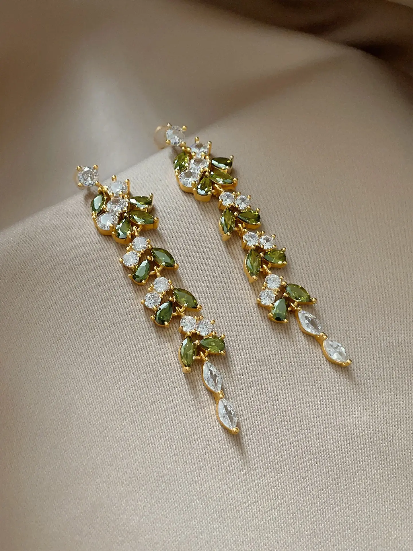 Korean new design fashion jewelry 14K gold plated luxury zircon leaf long tassel earrings elegant women's party accessories