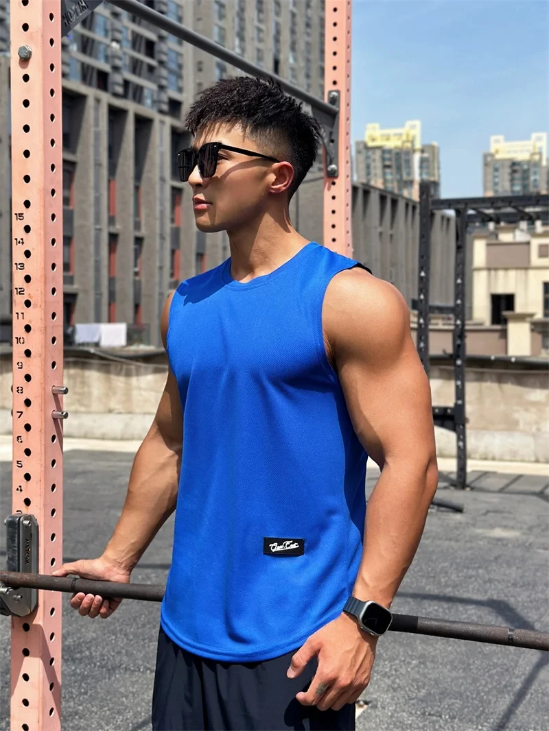 Vest 2026 Trend Men's Sleeveless Breathable Quick-drying Pullover Solid Color Crewneck Mesh Sports Fitness Vest Summer New