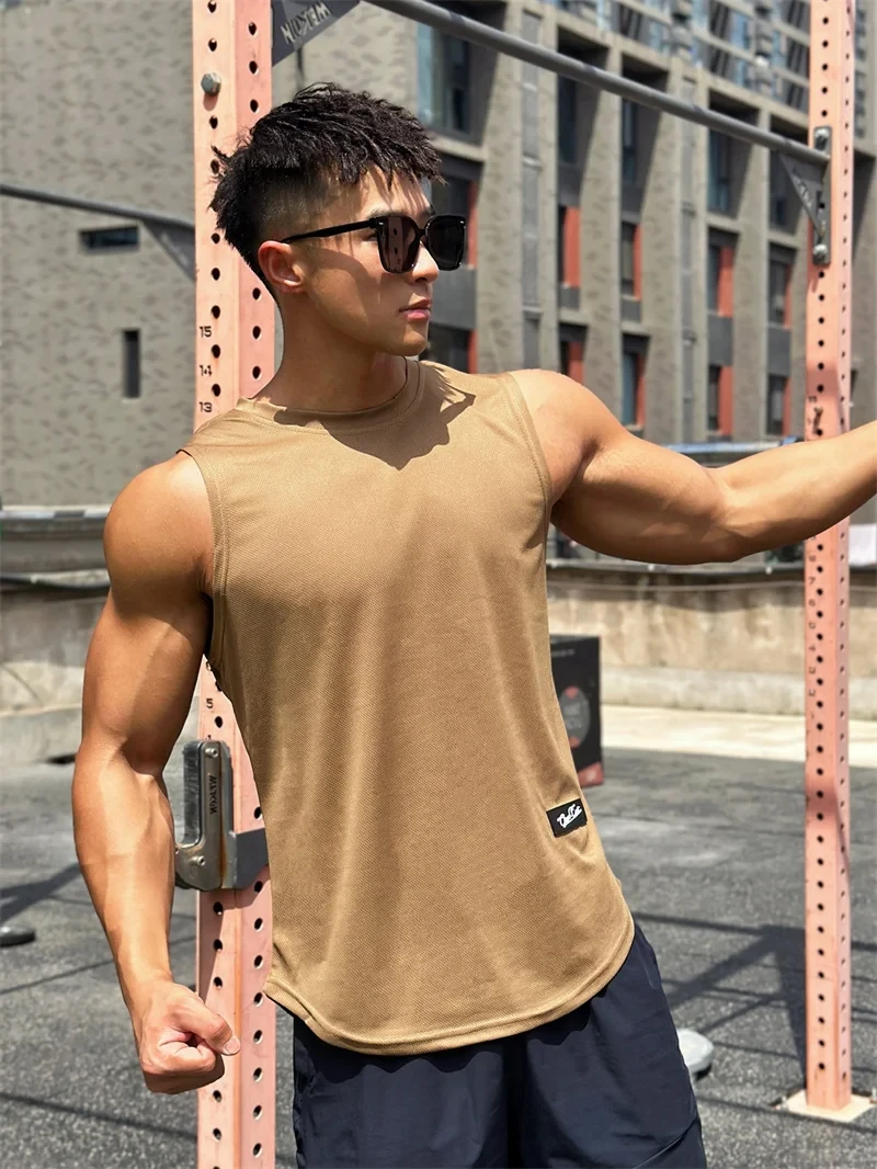 Vest 2026 Trend Men's Sleeveless Breathable Quick-drying Pullover Solid Color Crewneck Mesh Sports Fitness Vest Summer New