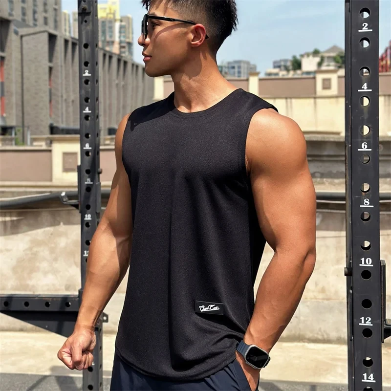 Vest 2026 Trend Men's Sleeveless Breathable Quick-drying Pullover Solid Color Crewneck Mesh Sports Fitness Vest Summer New