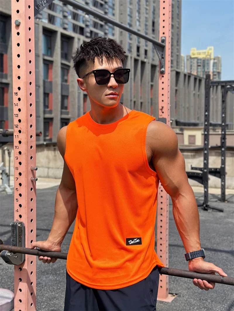 Vest 2026 Trend Men's Sleeveless Breathable Quick-drying Pullover Solid Color Crewneck Mesh Sports Fitness Vest Summer New