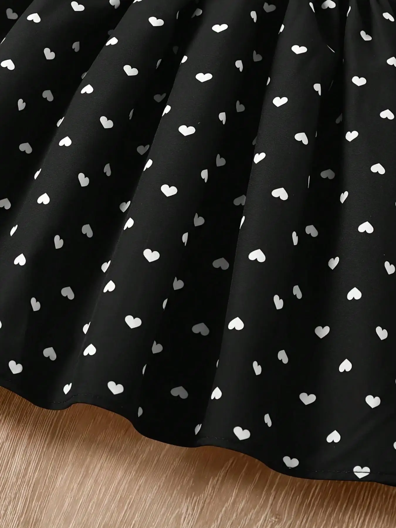 2026 Girls' Summer Fashion Dress, Casual Love Pattern, Breathable Sleeveless Square Neck (No Accessories)